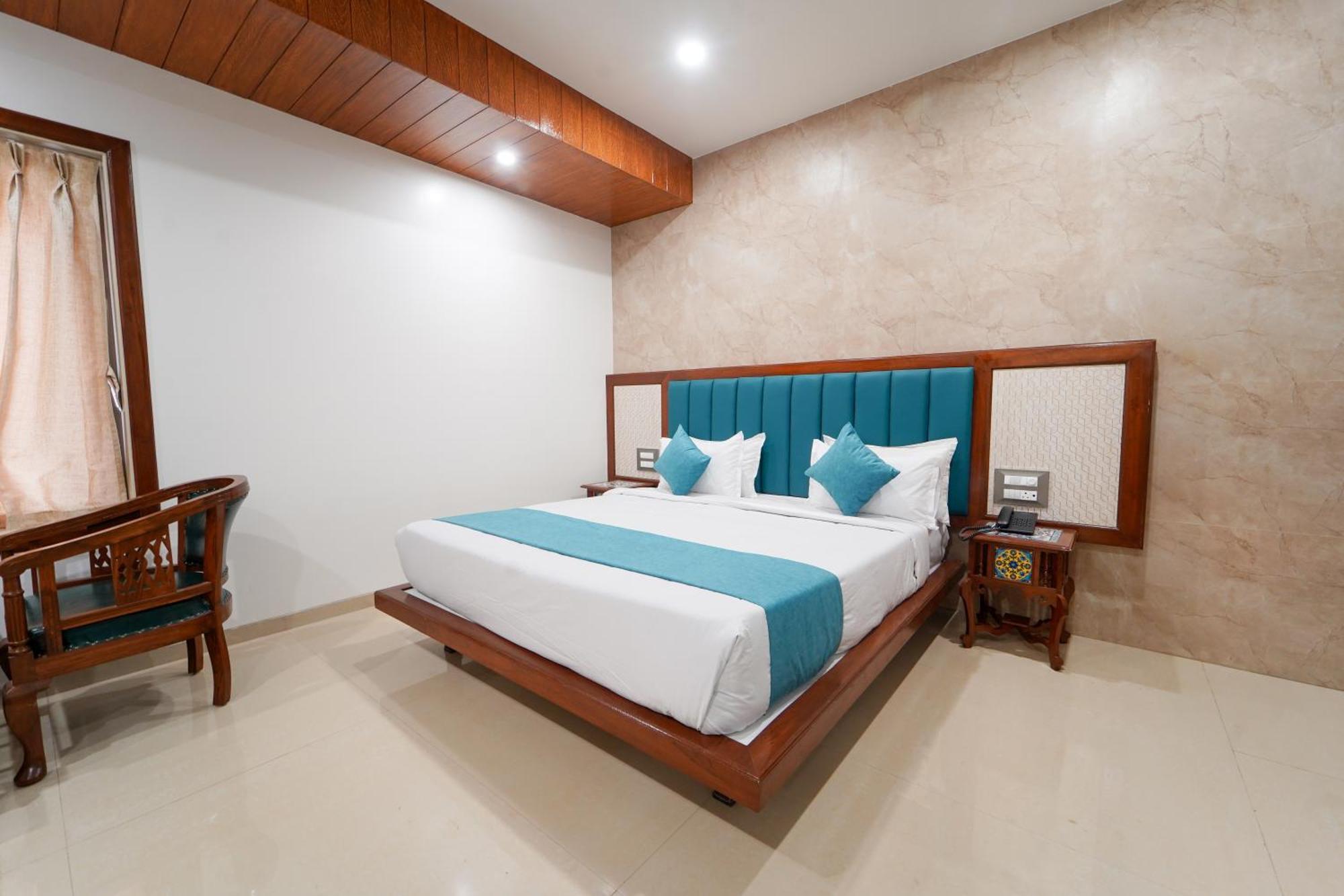 Hotel Bright Star Mahābaleshwar Exterior foto
